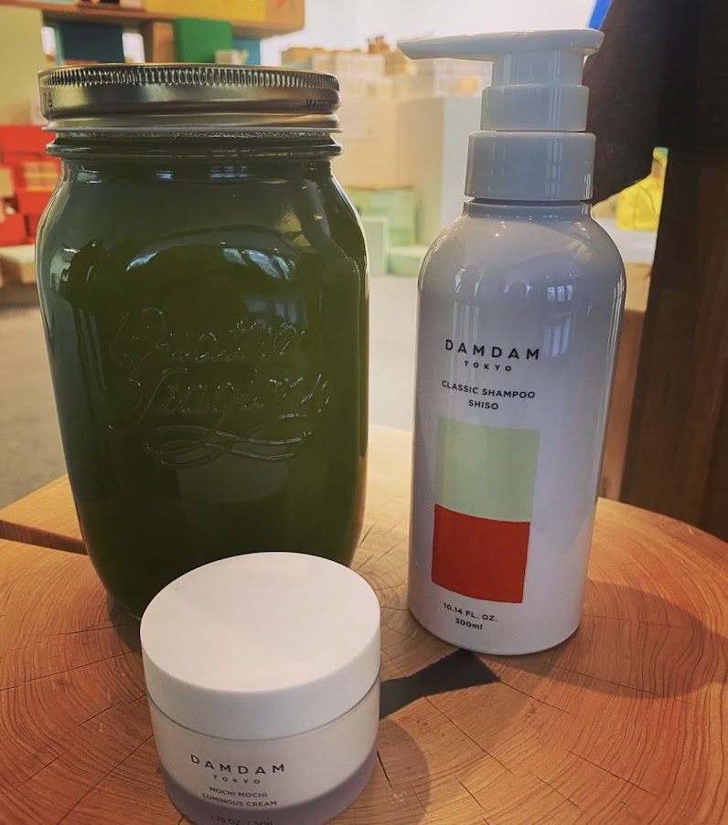 A special shiso juice from Sunshine Juice has been completed for the new products using shiso from 