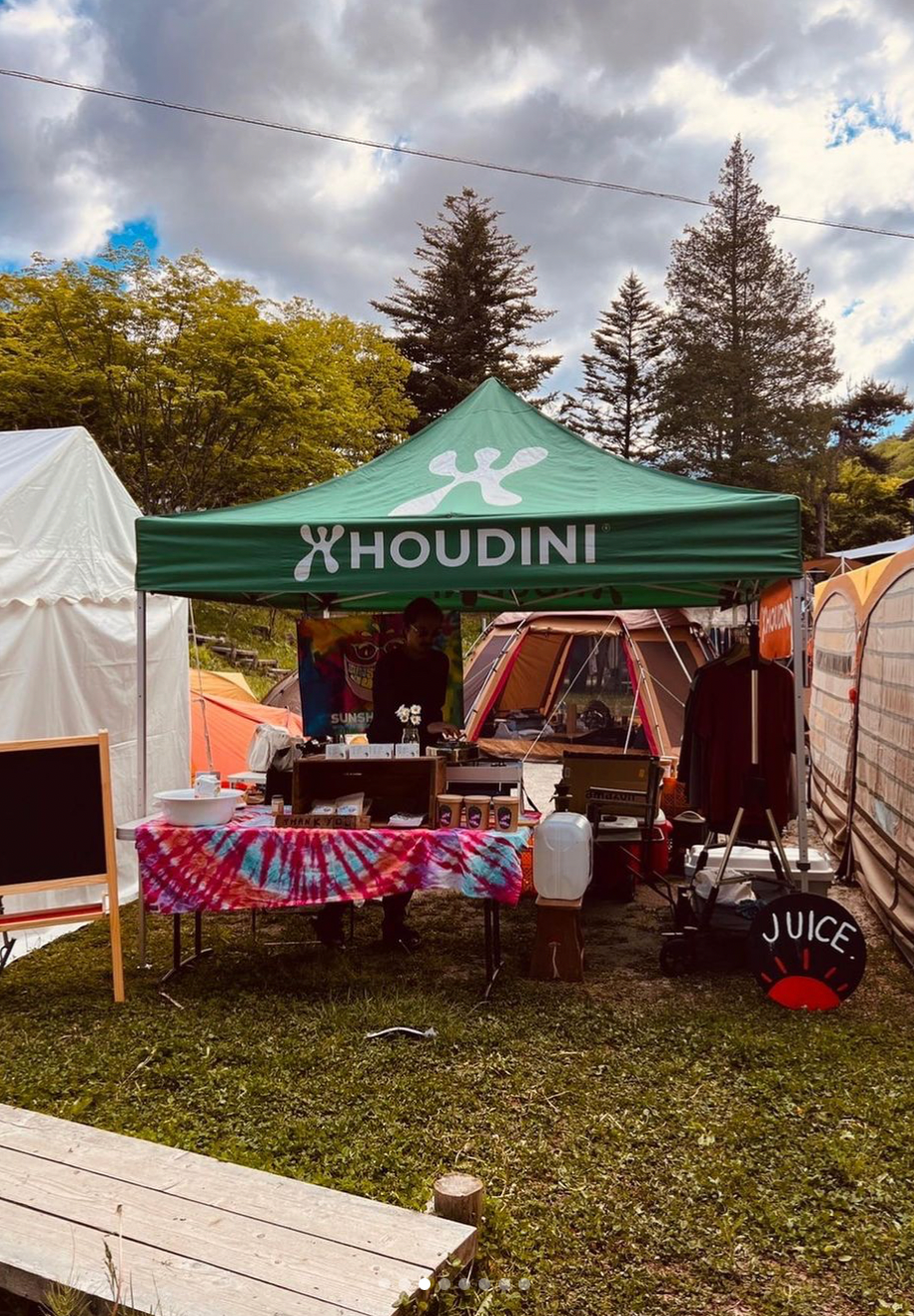 スウェーデンのアウトドアブランド「Houdini Sportswear」と蓼科で開催の「Tiny Garden Festival」でブース出店とワークショップをしました。