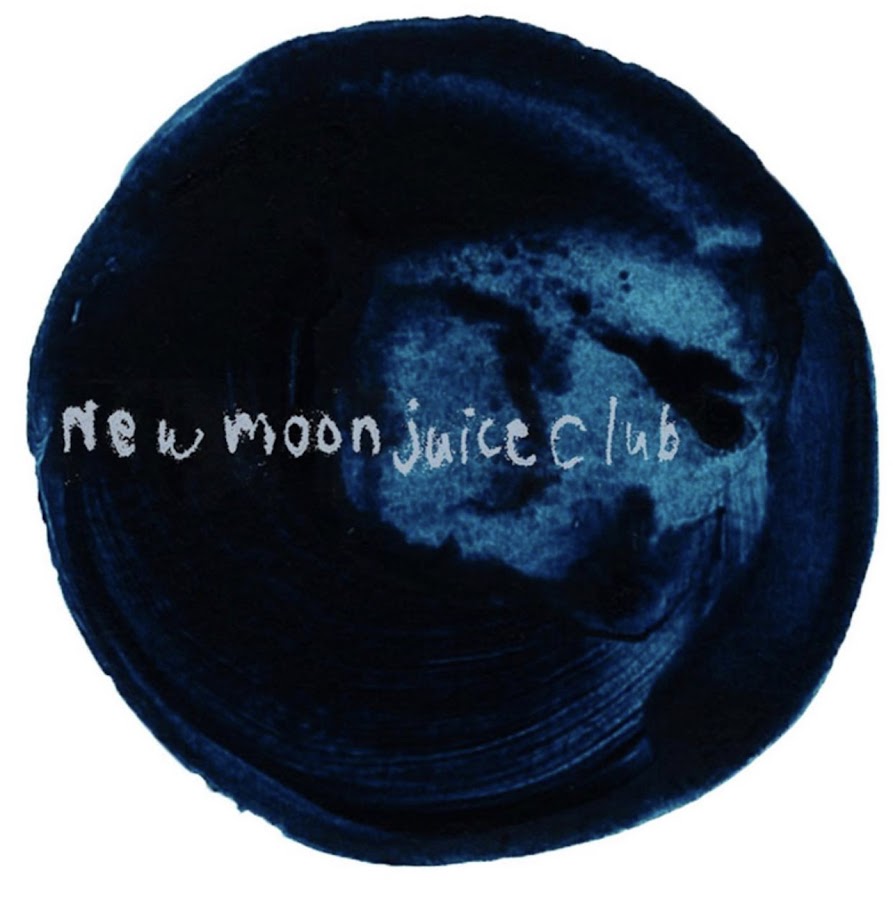 From this month, the new moon juice club, a community where you can cleanse juice at the timing of every new moon, will start.